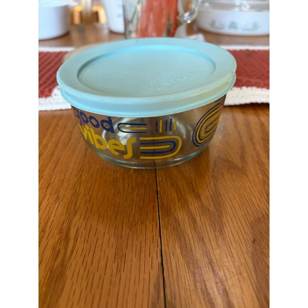 Pyrex Good Vibes Glass Storage Bowl 2 Cup 7200 Blue Yellow Retro with Lid USA